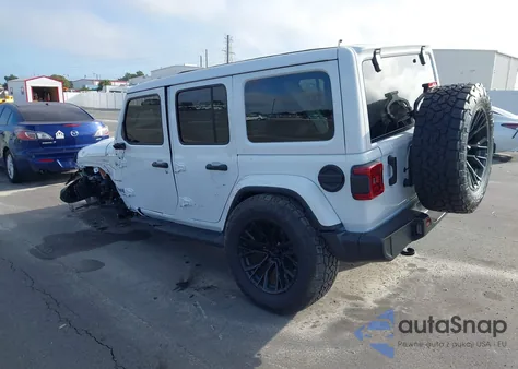 2024 Jeep Wrangler 4-Door Sahara 4X4 из США, поврежденный, VIN 1C4PJXEG1RW263439